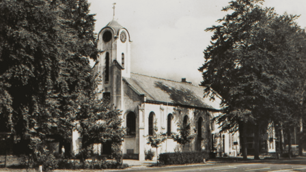 N.H. kerk, ook wel het Witte kerkje (onderwegkerk), omstreeks 1961.