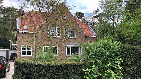 De huidige woning aan de Professor Lorentzlaan 34.