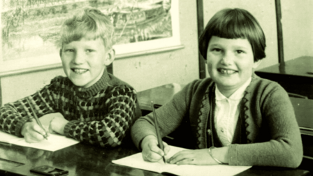 Jan en Willy op school.